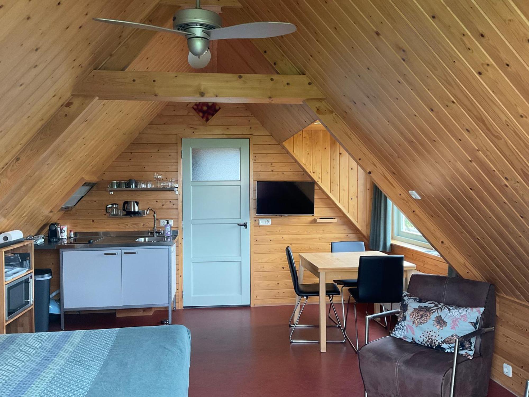 B&B En Vakantiehuisje Ursula Workum Extérieur photo